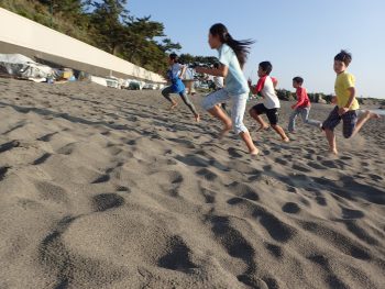 木曜日「しぜん」　遊んでいるように動き、その裏が大切なのです。